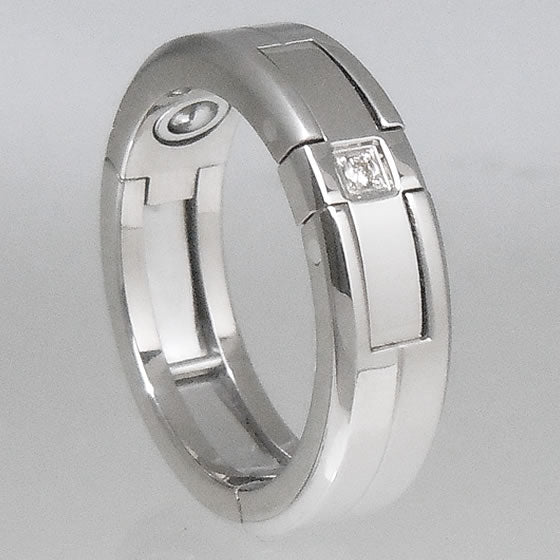 TOR-1: 純チタンリング ~ サイズの変わる指輪 (ダイヤ＆ゲルマニウム入り)